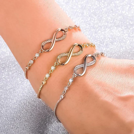 Pulsera ajustable de infinito en plata 